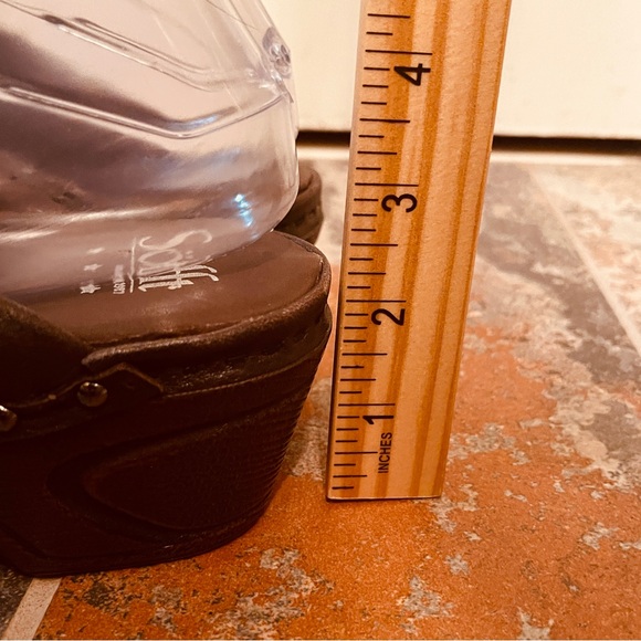 🎁Fabulous Sofft Plaid Woolen Clogs! - Picture 11 of 16